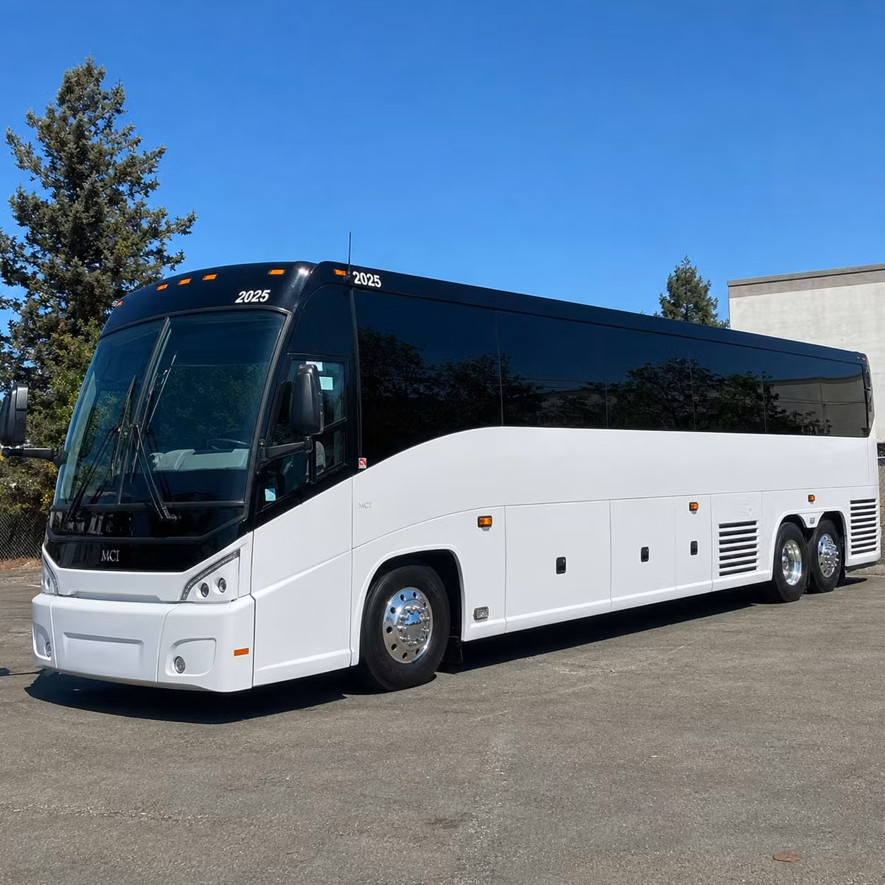 book concert transportation in des moines or any city nearby