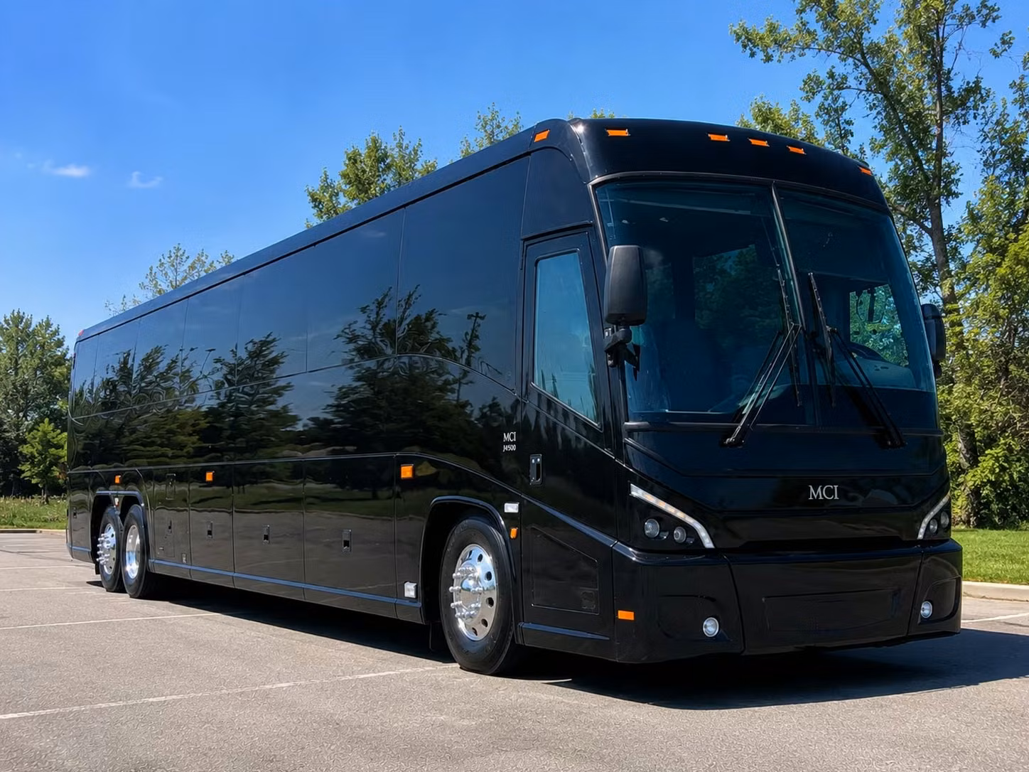 book prom transportation in des moines or any city nearby