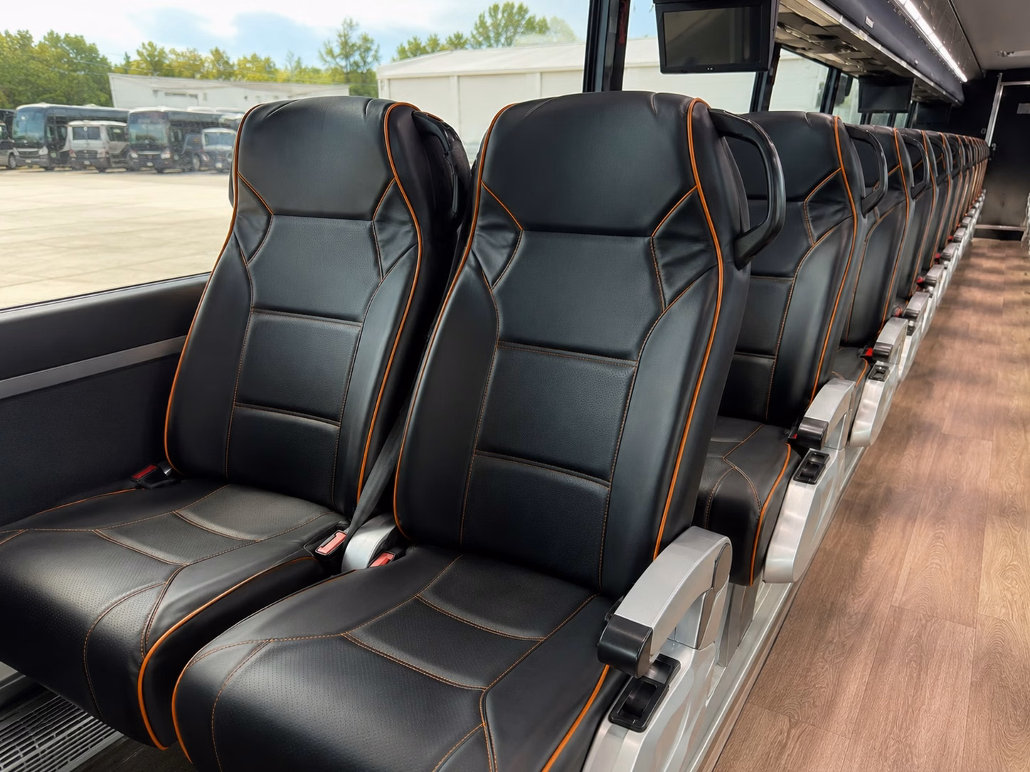 book wedding transportation in des moines or any city nearby