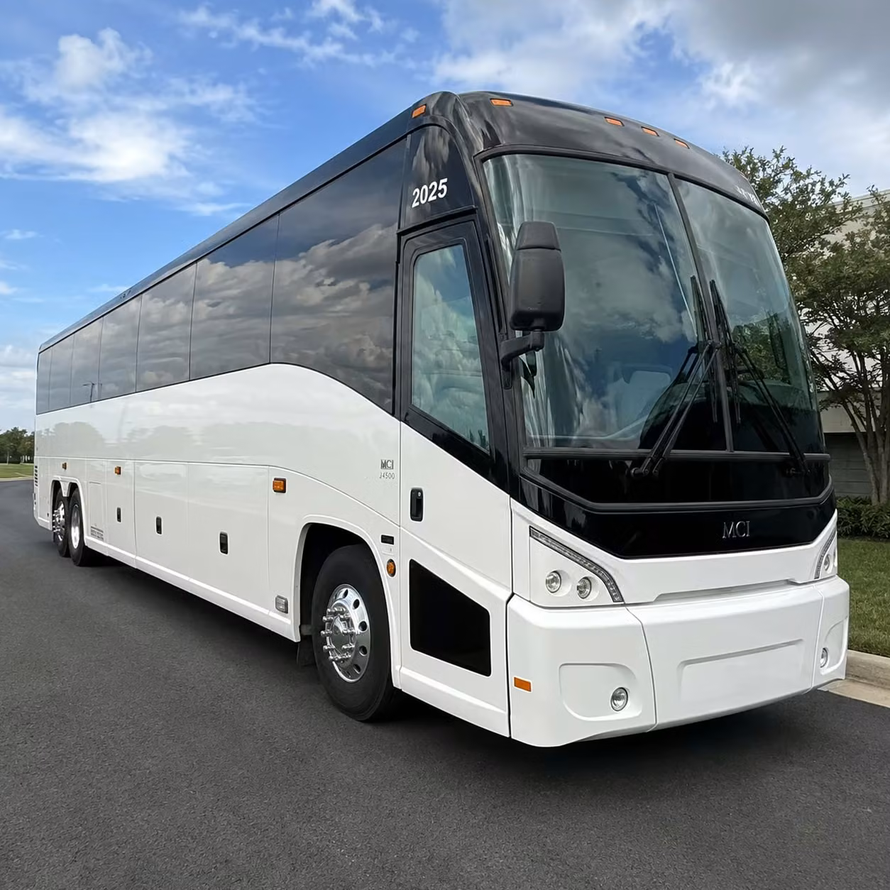 des moines corporate event convention transportation
