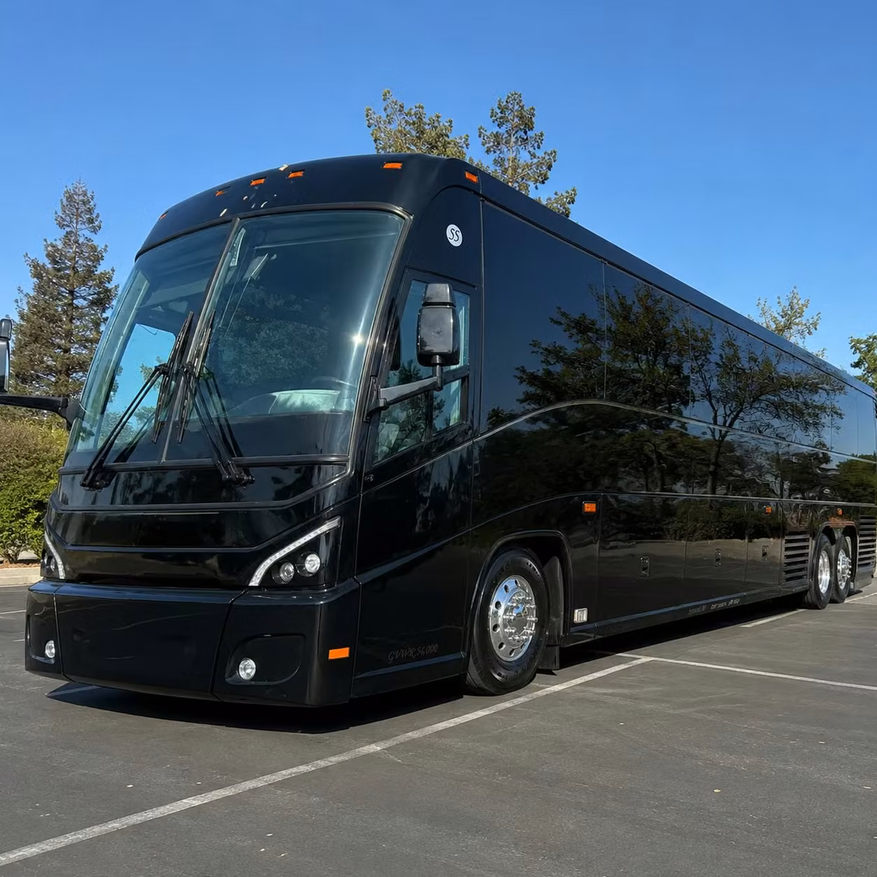 iowa hawkeyes iowa state cyclones and college road trips deserve a real charter bus