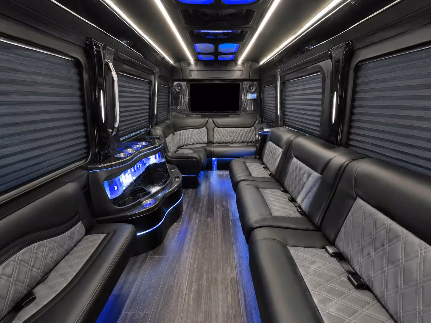 long distance and multi stop field trip transportation from des moines