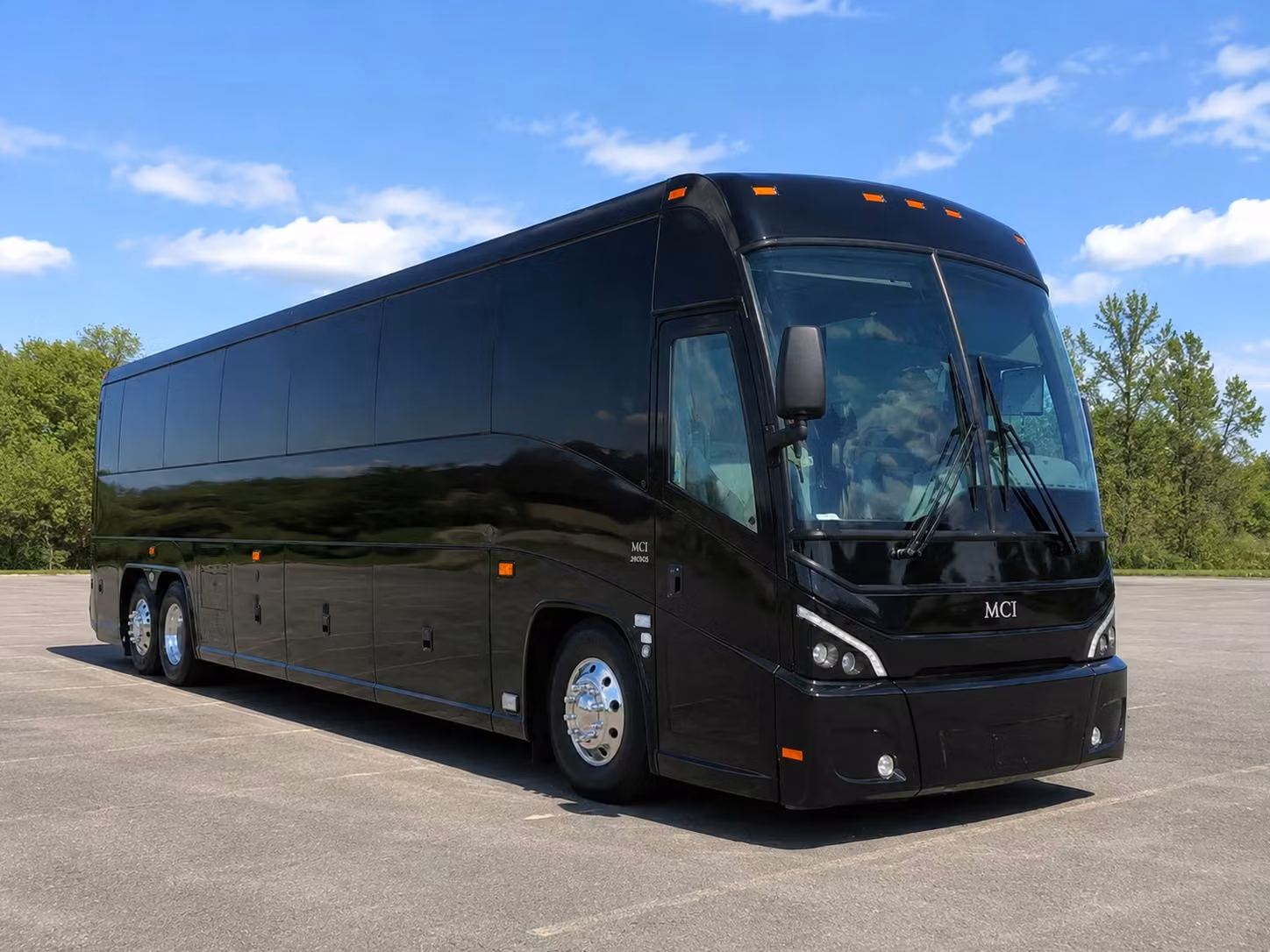multi day charter bus rentals for des moines groups exploring the midwest